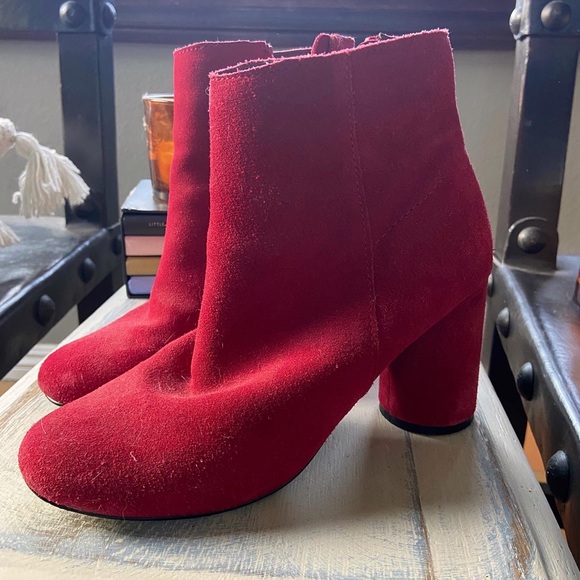 Urban outfitters red boot heels - Picture 2 of 3